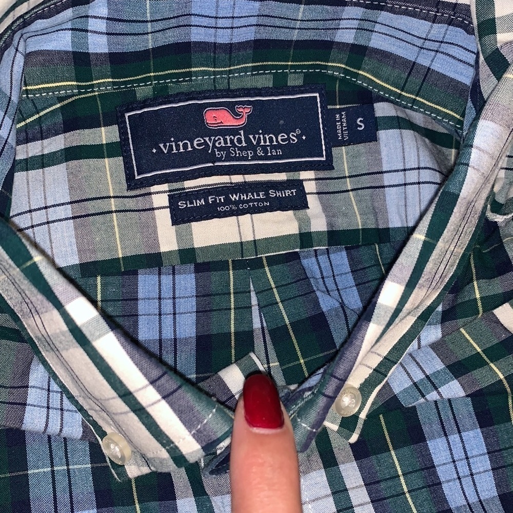 Vineyard Vines - Picture 6 of 6